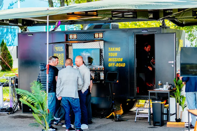 Rescue Trailer deployable system